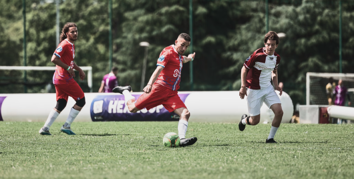 A Hexacup match on an open-access pitch